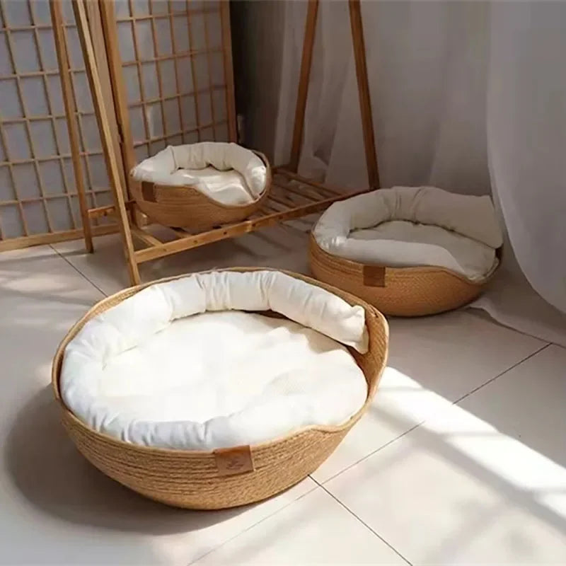 ペット用ベッド — すべての季節に快適な居心地