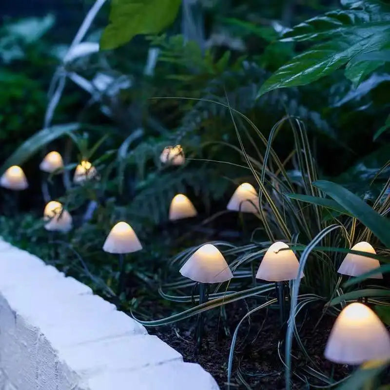 Solare Pilz-Lichterkette — nächtlicher Charme & saubere Energie