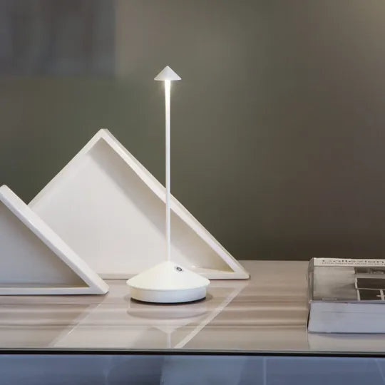 LED Bordslampa – Trådlös och Uppladdningsbar