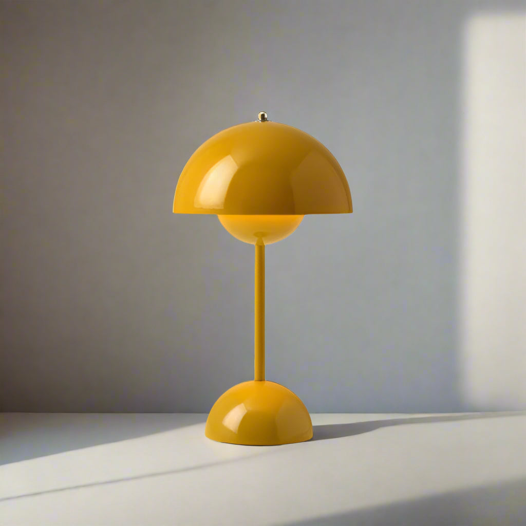 Přenosná stolní lampa – moderní design a nomádské osvětlení