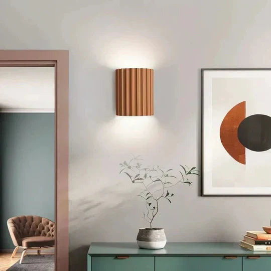 Moderne Wandlamp Van Hars – Elegantie En Originaliteit