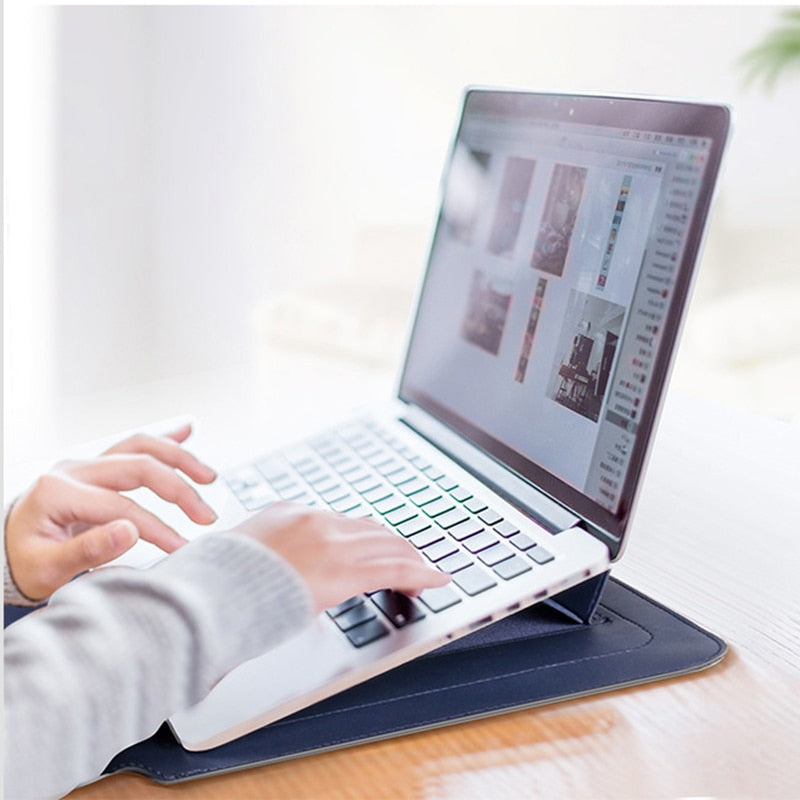 Laptop Beschermhoes – Weerbestendig en Gemakkelijk Te Vervoeren