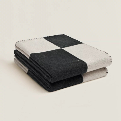 Rutet plaid – moderne eleganse og koselig komfort