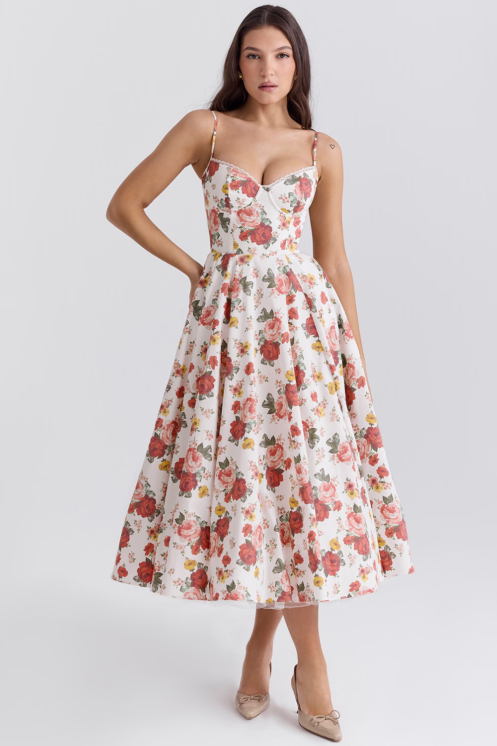 Lory | Vestido Midi Com Alças – Glamour Clássico e Leveza