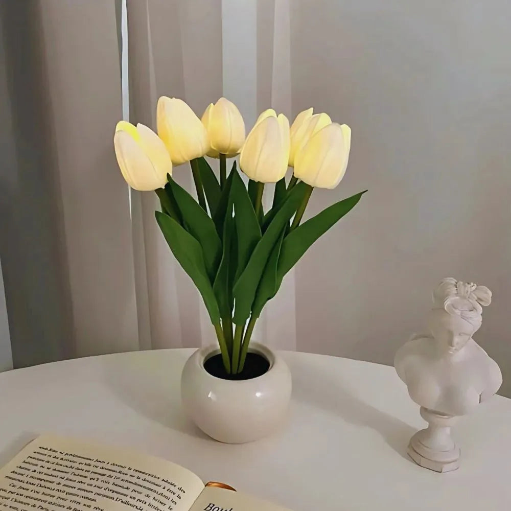 Dekorativní lampa Tulipán – Teplá a rafinovaná atmosféra