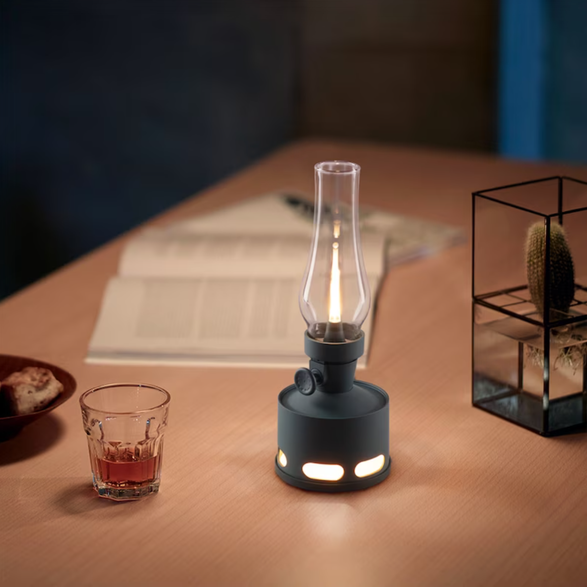 Retro Stílusú LED Lámpa – Elegáns Dekoratív Világítás 