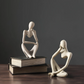 Sculptură Abstractă Gânditor – Eleganță Contemplativă și Design Modern 