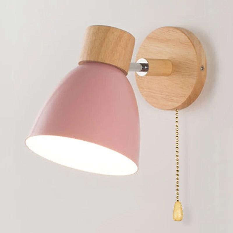 Nowoczesna Lampa Ścienna – Styl Minimalistyczny i Naturalny Akcent 