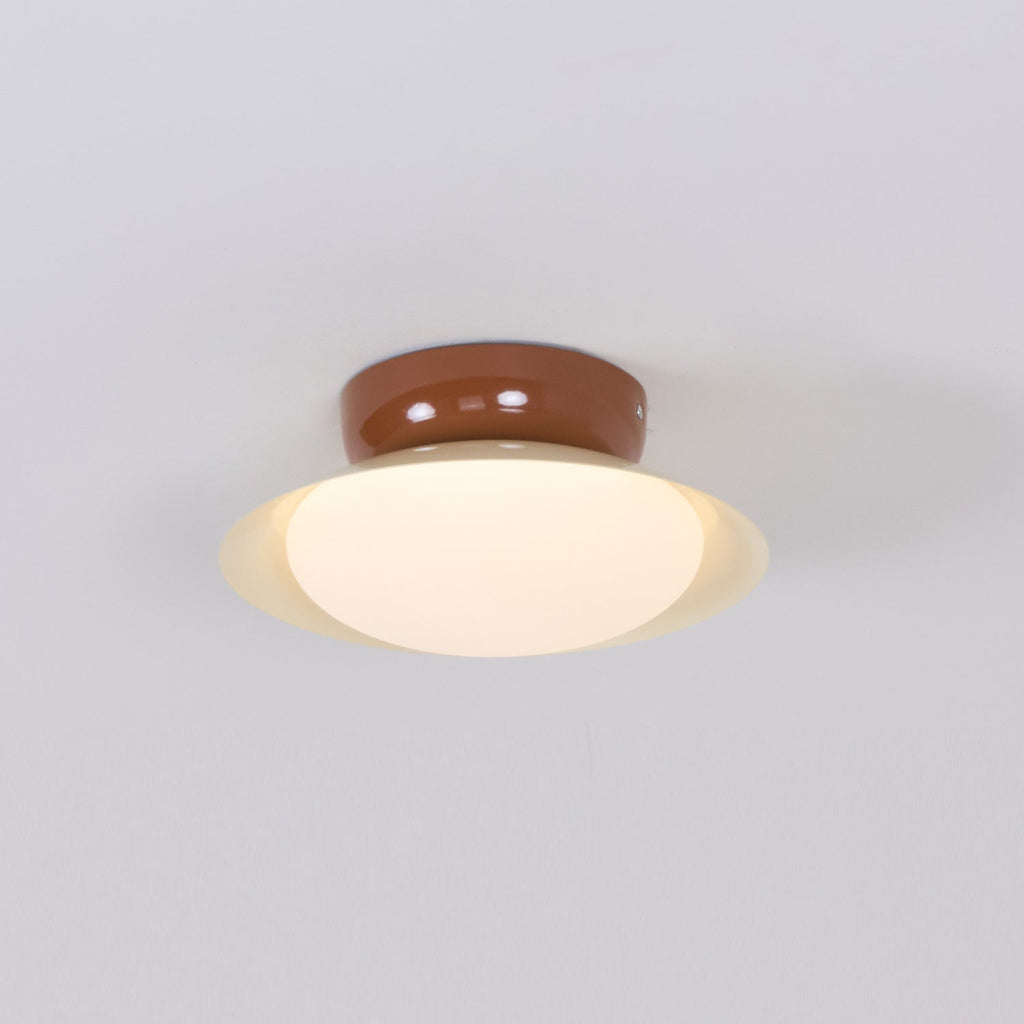 Rund LED-taklampa - naturligt sken och diskret elegans