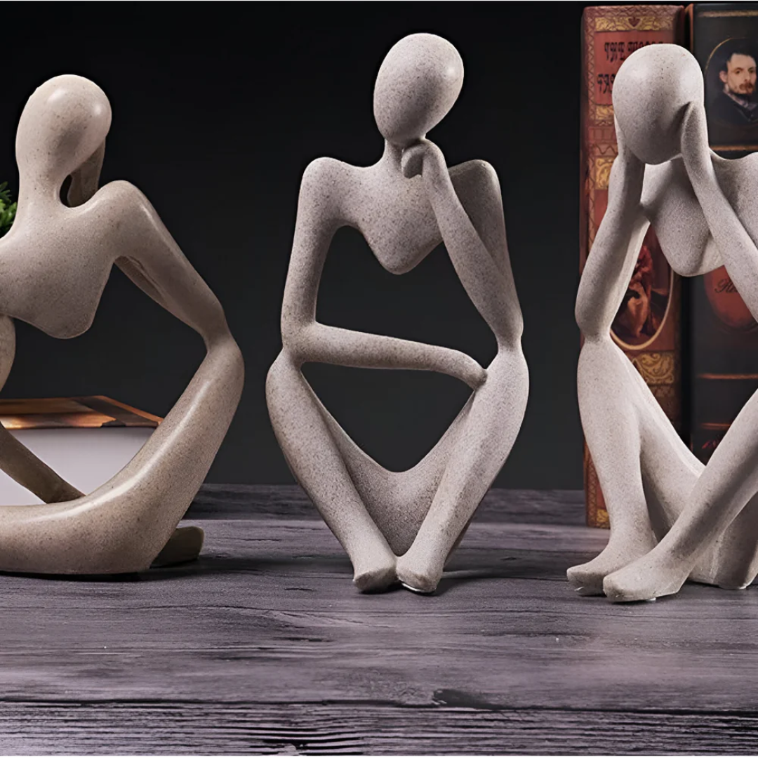 Sculptură Abstractă Gânditor – Eleganță Contemplativă și Design Modern 
