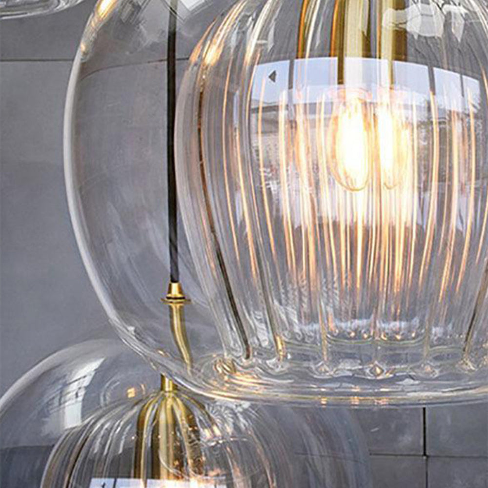 Elegante und warme Glas Pendelleuchte – Stil und Raffinesse 
