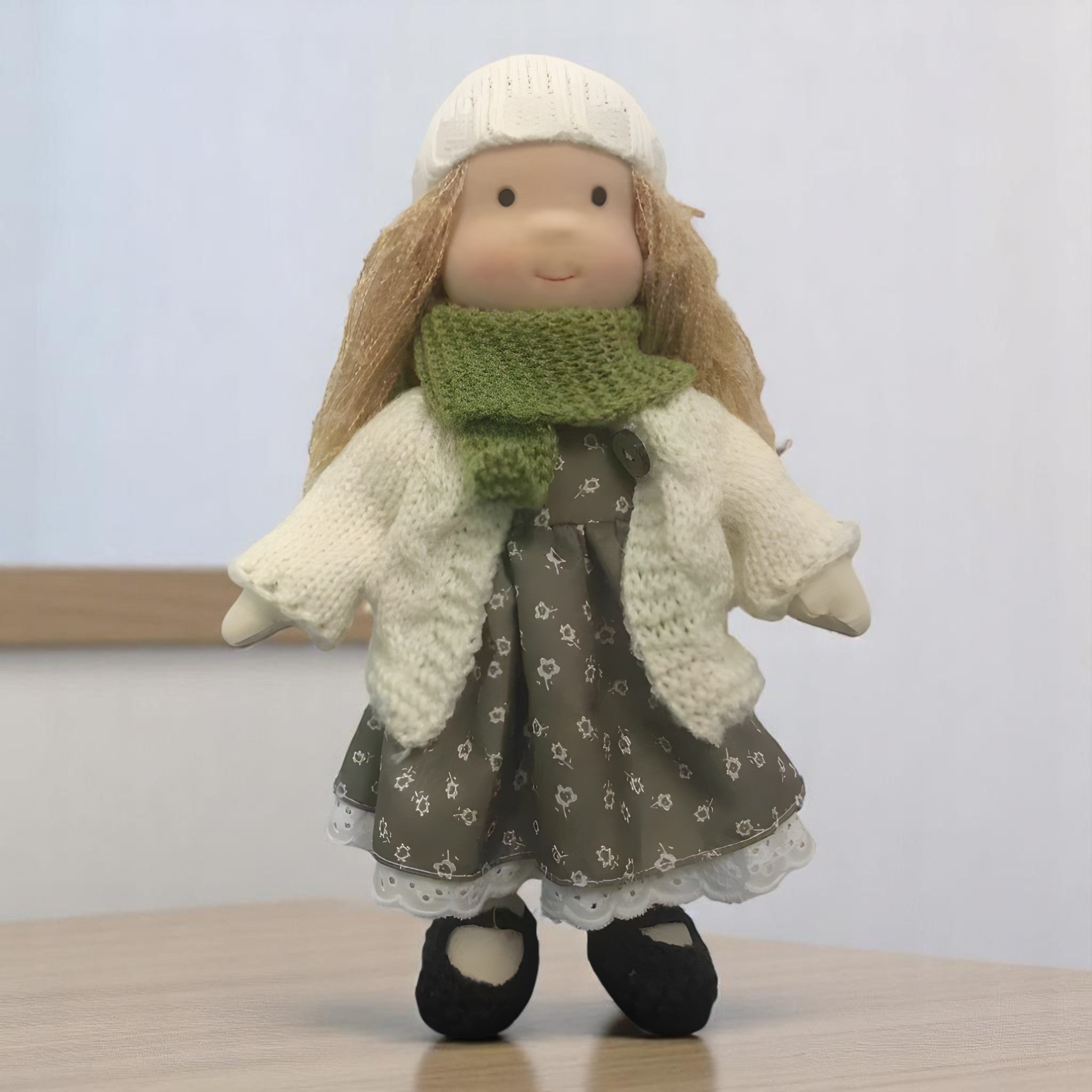 Handgemaakte Pop — Unieke en Authentieke Creatie 