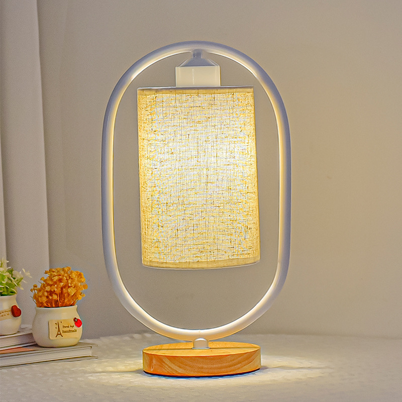 LED-Tischlampe — Vintage-Eleganz 