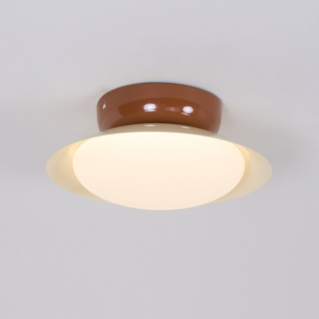 Rund LED-taklampa - naturligt sken och diskret elegans