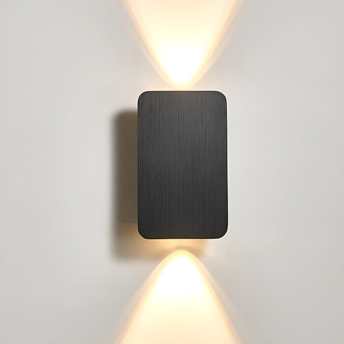 Applique Murale Led Minimalista – Luce Sottile e Linea Contemporanea 