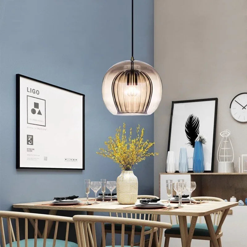 Candeeiro moderno em forma de esfera de vidro - Luz suave e estilo requintado